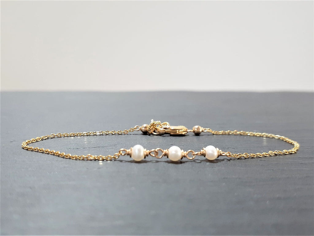 Dainty Freshwater Pearl Anklet
