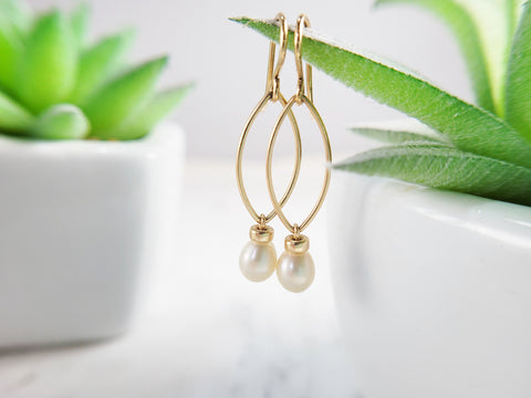 Freshwater Pearl Marquise Earrings 