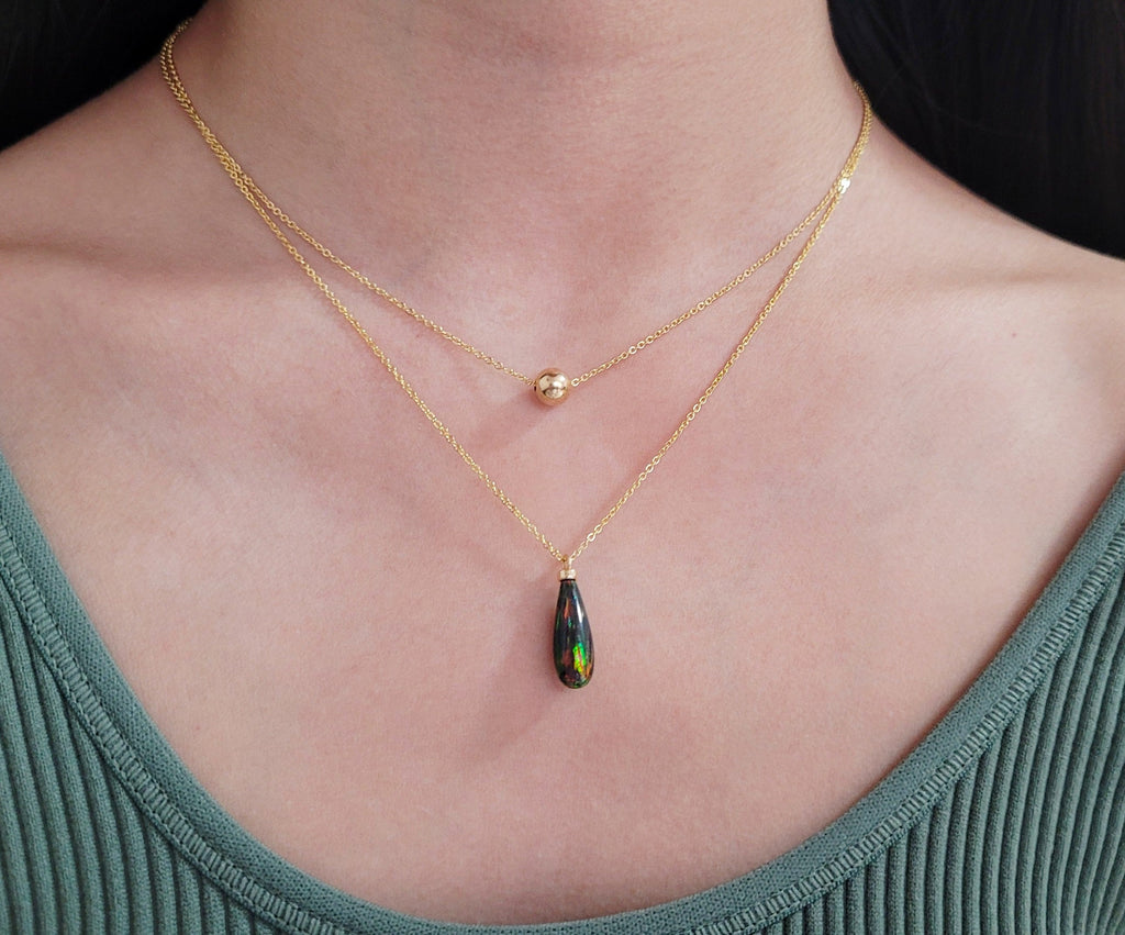 Dainty Floating Gold Ball Necklace