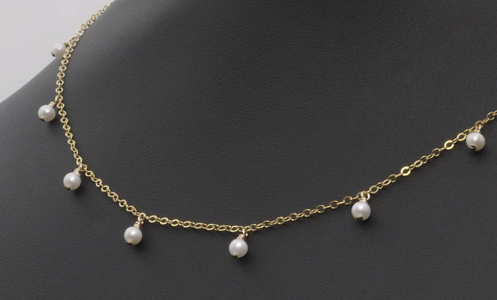 Dainty Freshwater Pearl Choker Necklace